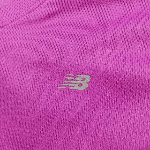 New Balance Lightning Dry Long Sleeve Performance/ Athletic Shirt. Woman's M.... - Picture 3 of 9